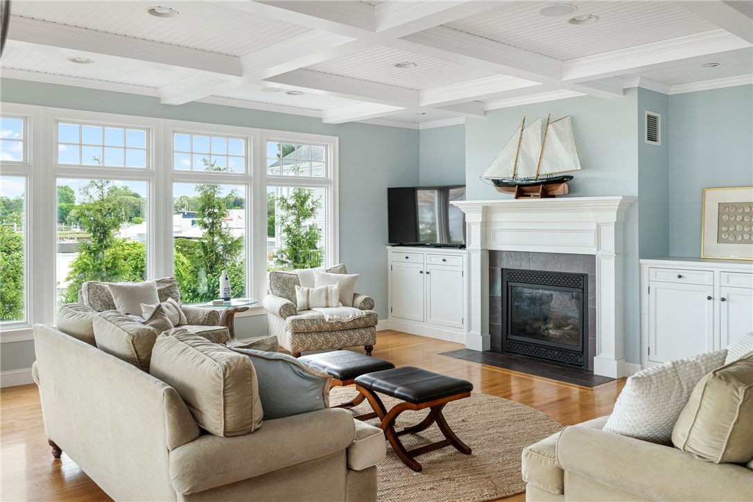 22 Tyler Point Road Barrington, RI 02806 - Photo 22 of 40