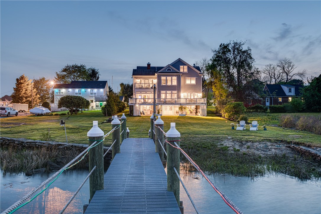 22 Tyler Point Road Barrington, RI 02806 - Photo 6 of 40