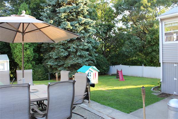 115 Bulfinch Road Lynn, MA 01902 - Photo 4 of 21 Gallery Image 4