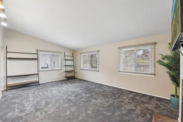 $350,000 | Undisclosed Address, St. Paul, MN 55103