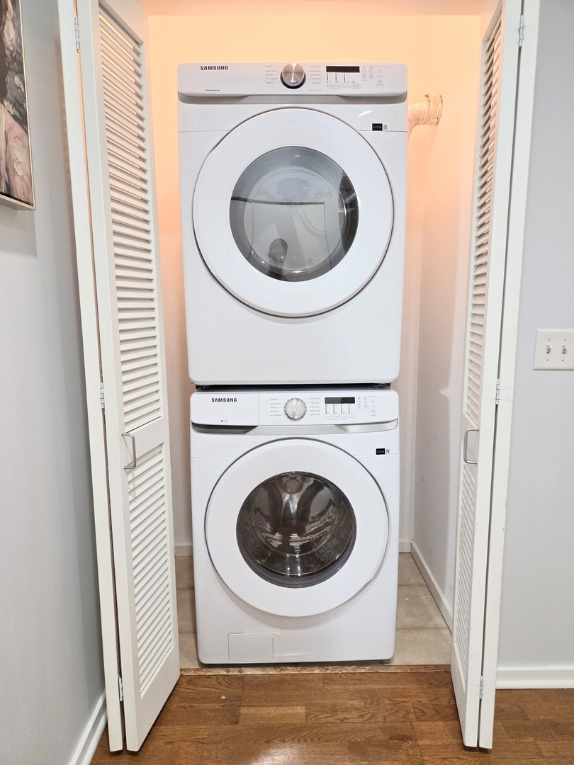 2323 West Pershing Road, Unit 616 Chicago, IL 60609 - Photo 17 of 30 Gallery Image 17