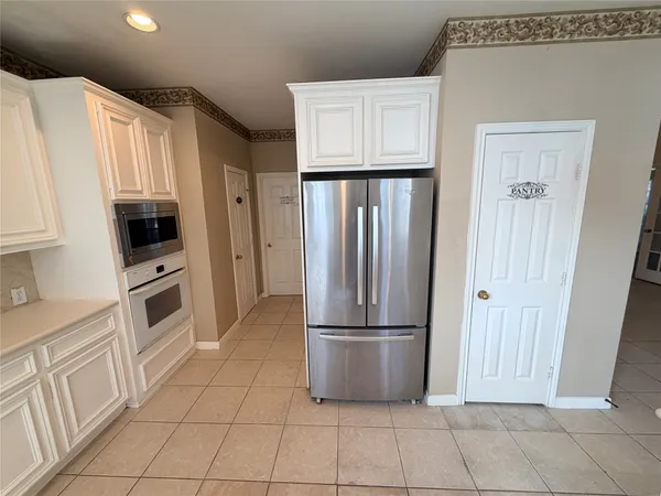 $2,399 | 4518 Knight Lake Court, Richmond, TX 77406