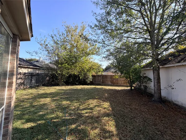 $2,399 | 4518 Knight Lake Court, Richmond, TX 77406