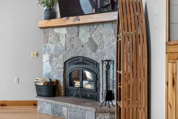 $1,075,000 | W11323 County Road V, Lodi, WI 53555