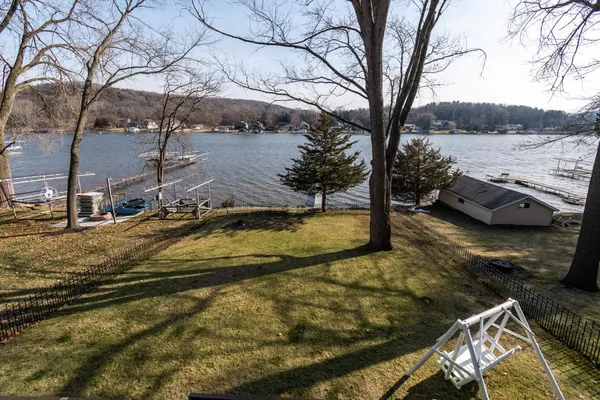 $1,075,000 | W11323 County Road V, Lodi, WI 53555