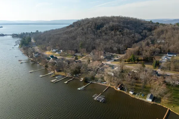 $1,075,000 | W11323 County Road V, Lodi, WI 53555