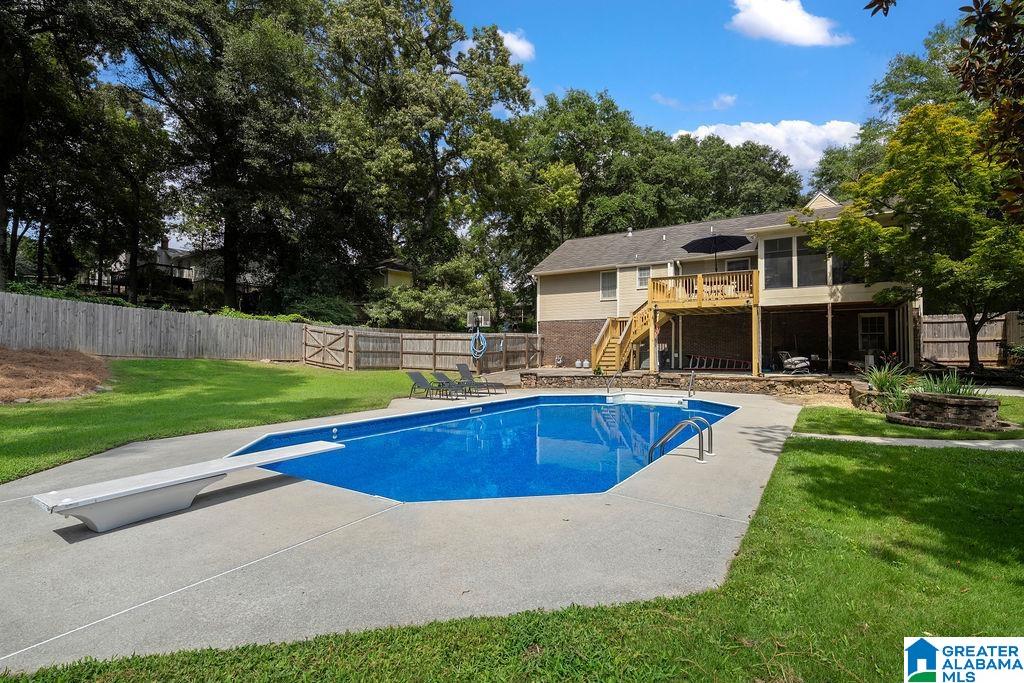 96 Tomahawk Circle Pelham, AL 35124 - Photo 2 of 39