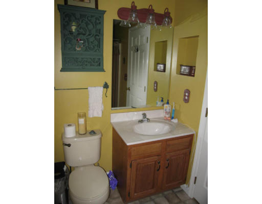 12 Revere Road Southwick, MA 01077 - Photo 8 of 16 Gallery Image 8