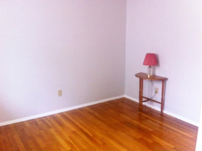 531 Rogers Road Lexington, KY 40505 - Photo 6 of 12 Photo 6
