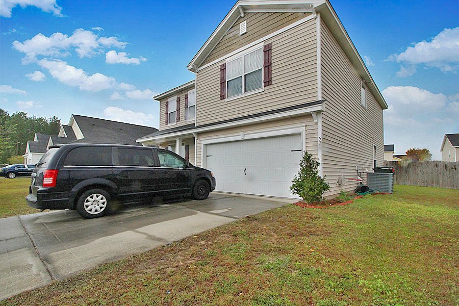 521 Magwood Road Summerville, SC 29486 - Photo 4 of 32 img_3939