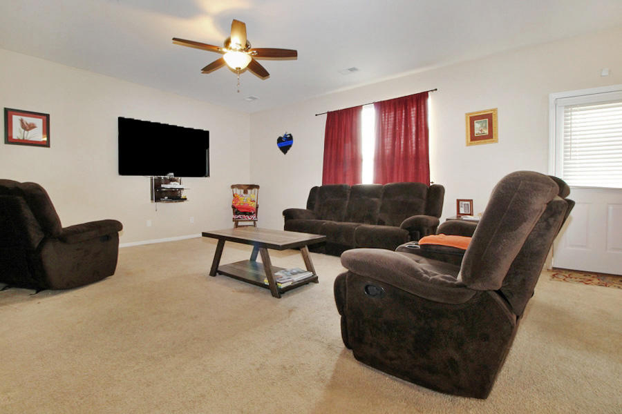 521 Magwood Road Summerville, SC 29486 - Photo 8 of 32 img_3960