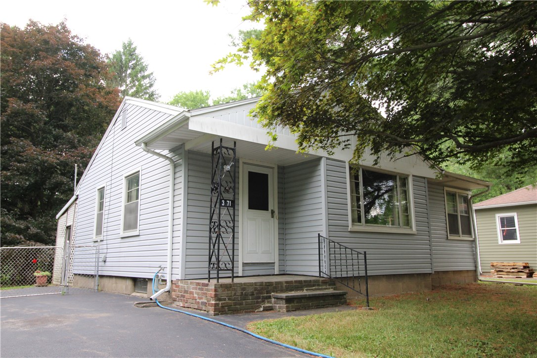 371 Whitney Road Perinton, NY 14526 - Photo 1 of 1