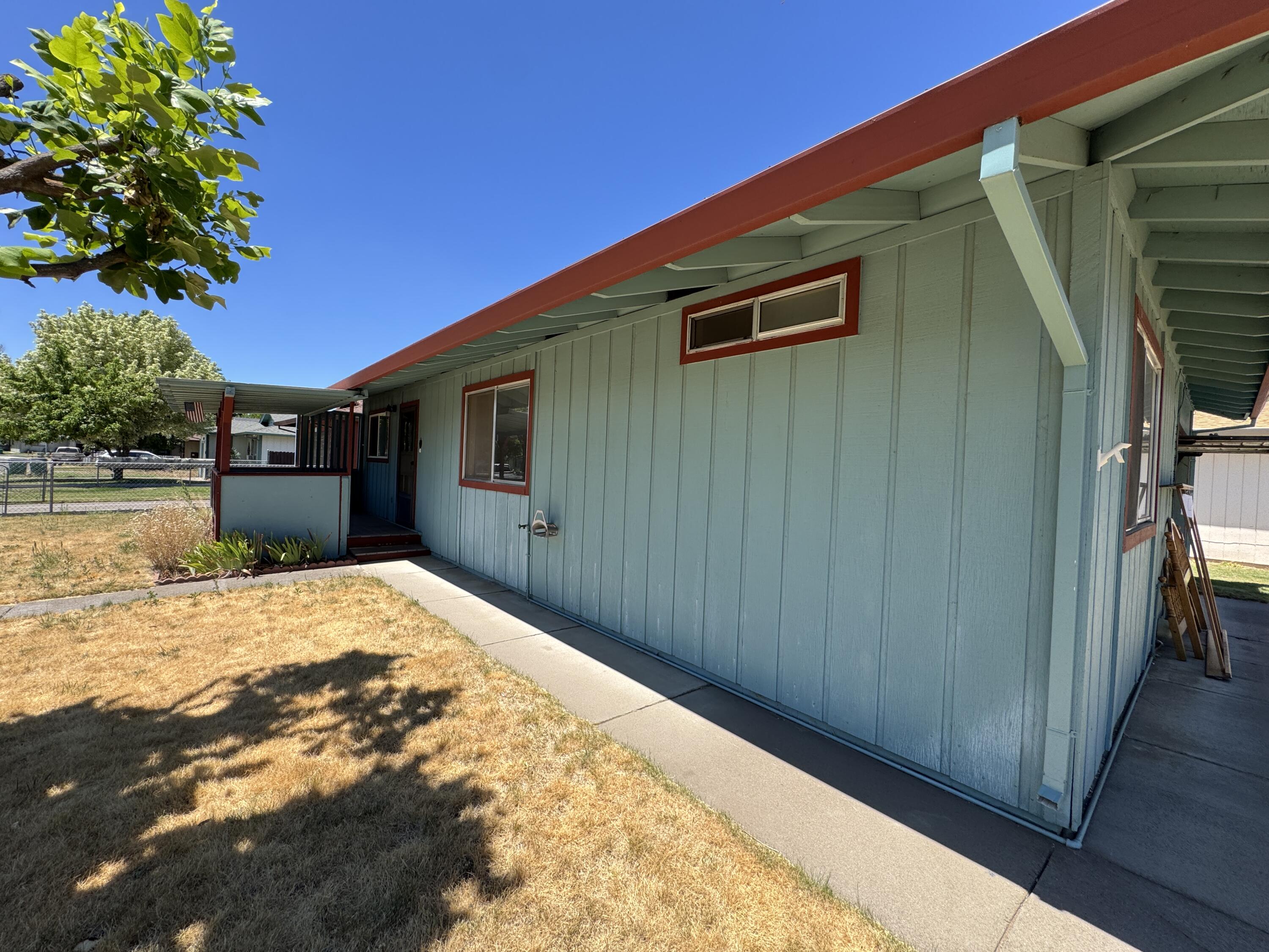 20694 Roff Way Burney, CA 96013 - Photo 30 of 31 20260708_203633781_iOS