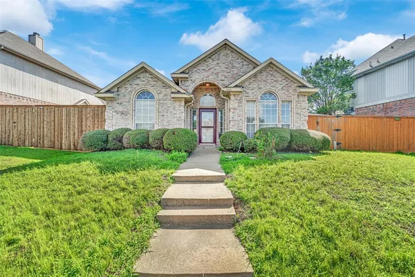 $310,000 | 6601 Teresa Lane, Rowlett, TX 75089