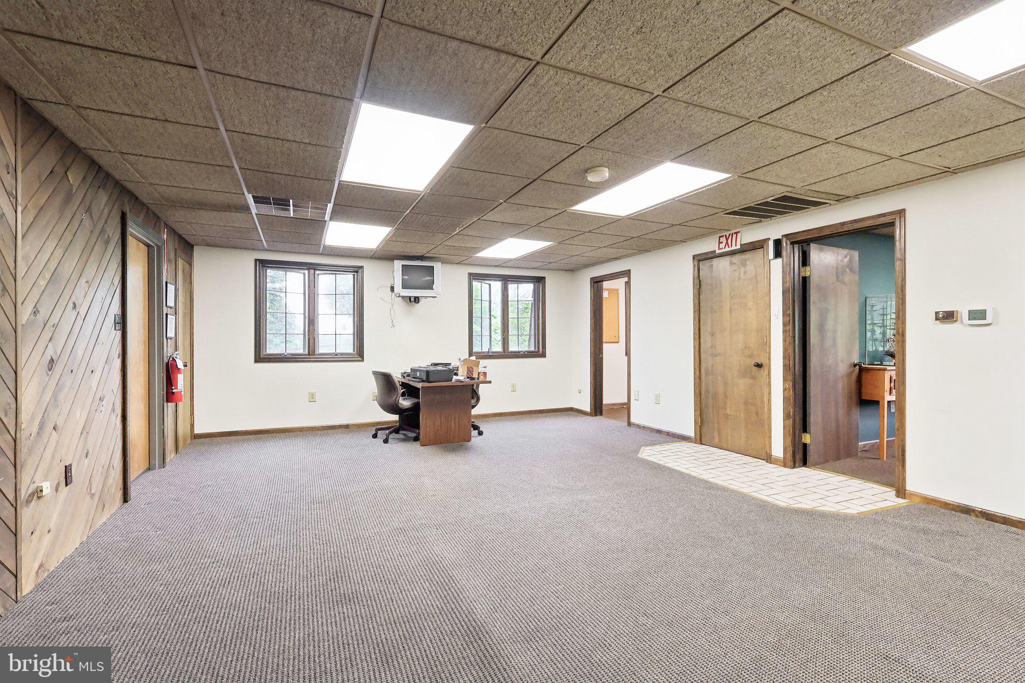 2619 New Falls Road Bristol, PA 19007 - Photo 44 of 69 Office Area