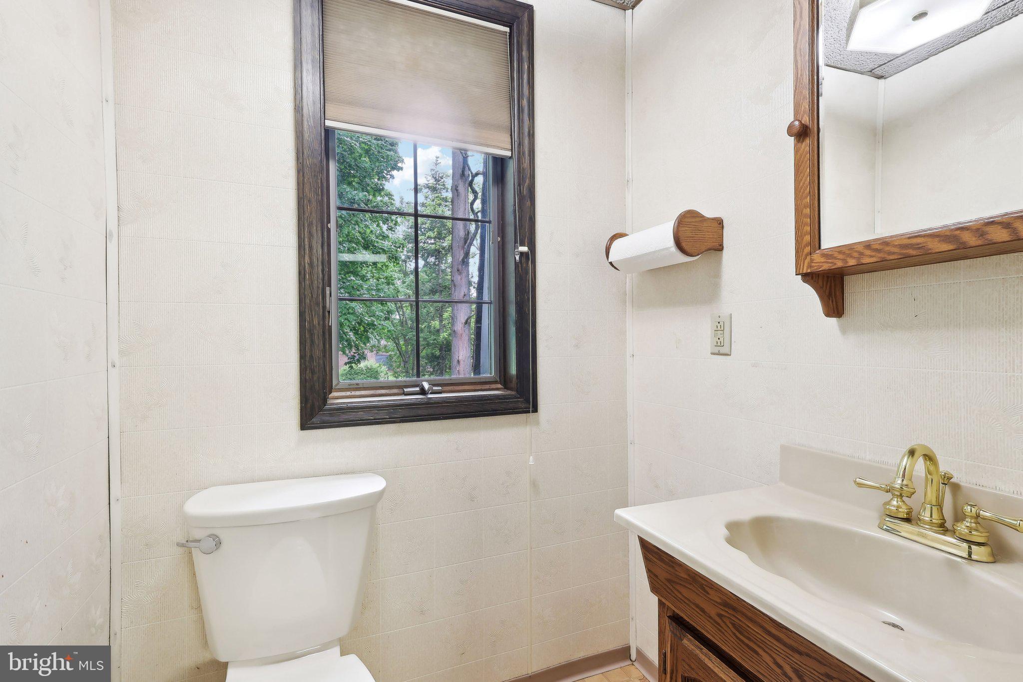 2619 New Falls Road Bristol, PA 19007 - Photo 50 of 69 Office Bathroom
