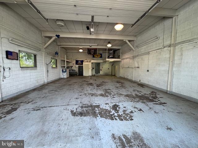 2619 New Falls Road Bristol, PA 19007 - Photo 54 of 69 Commercial Garage