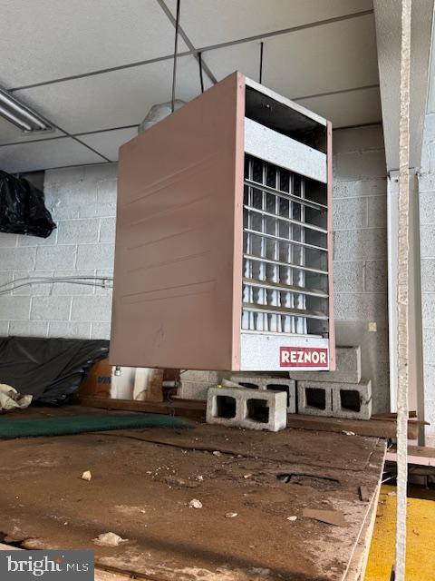 2619 New Falls Road Bristol, PA 19007 - Photo 56 of 69 Garage Heater