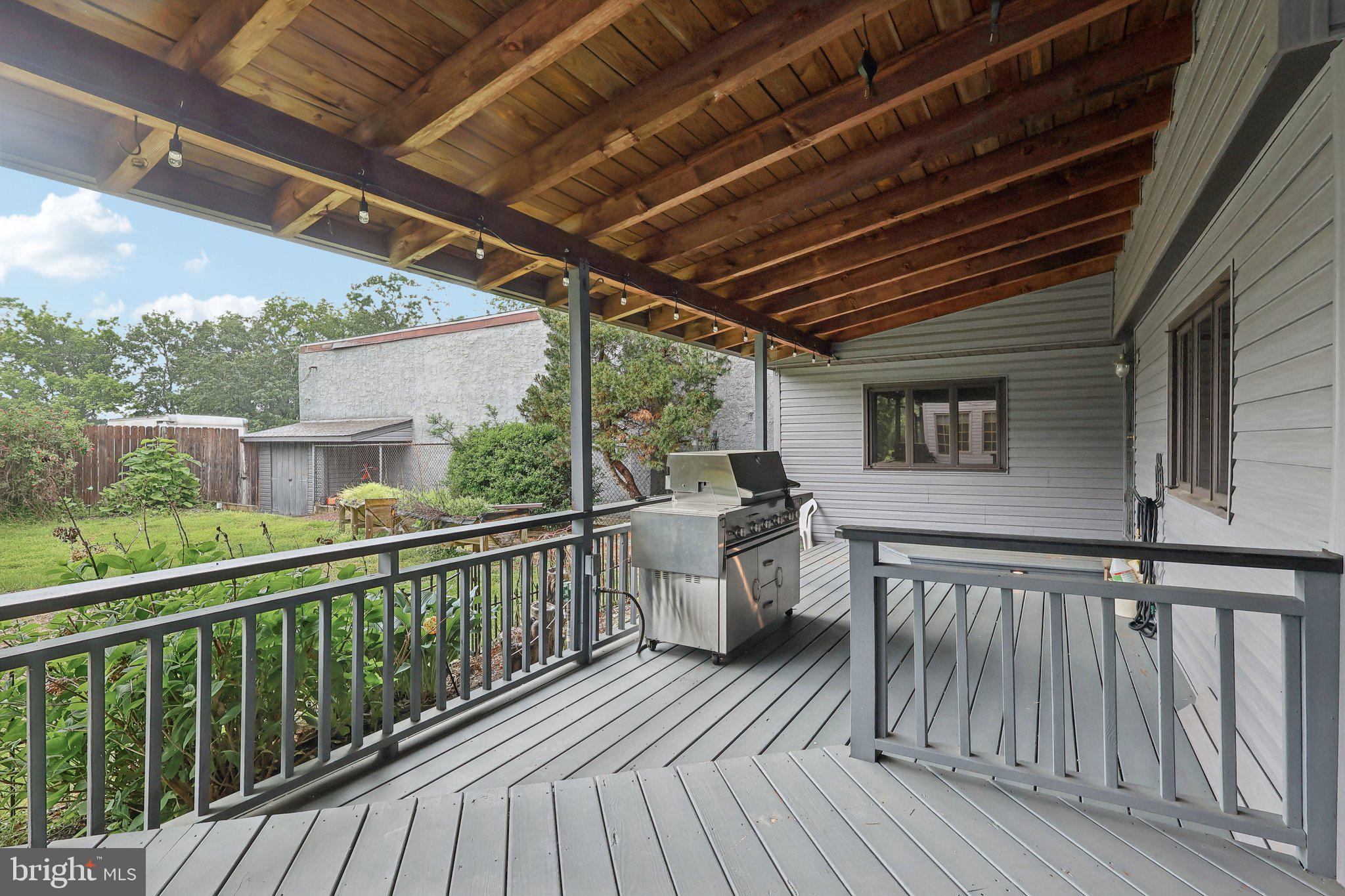 2619 New Falls Road Bristol, PA 19007 - Photo 58 of 69 Outdoor patio area