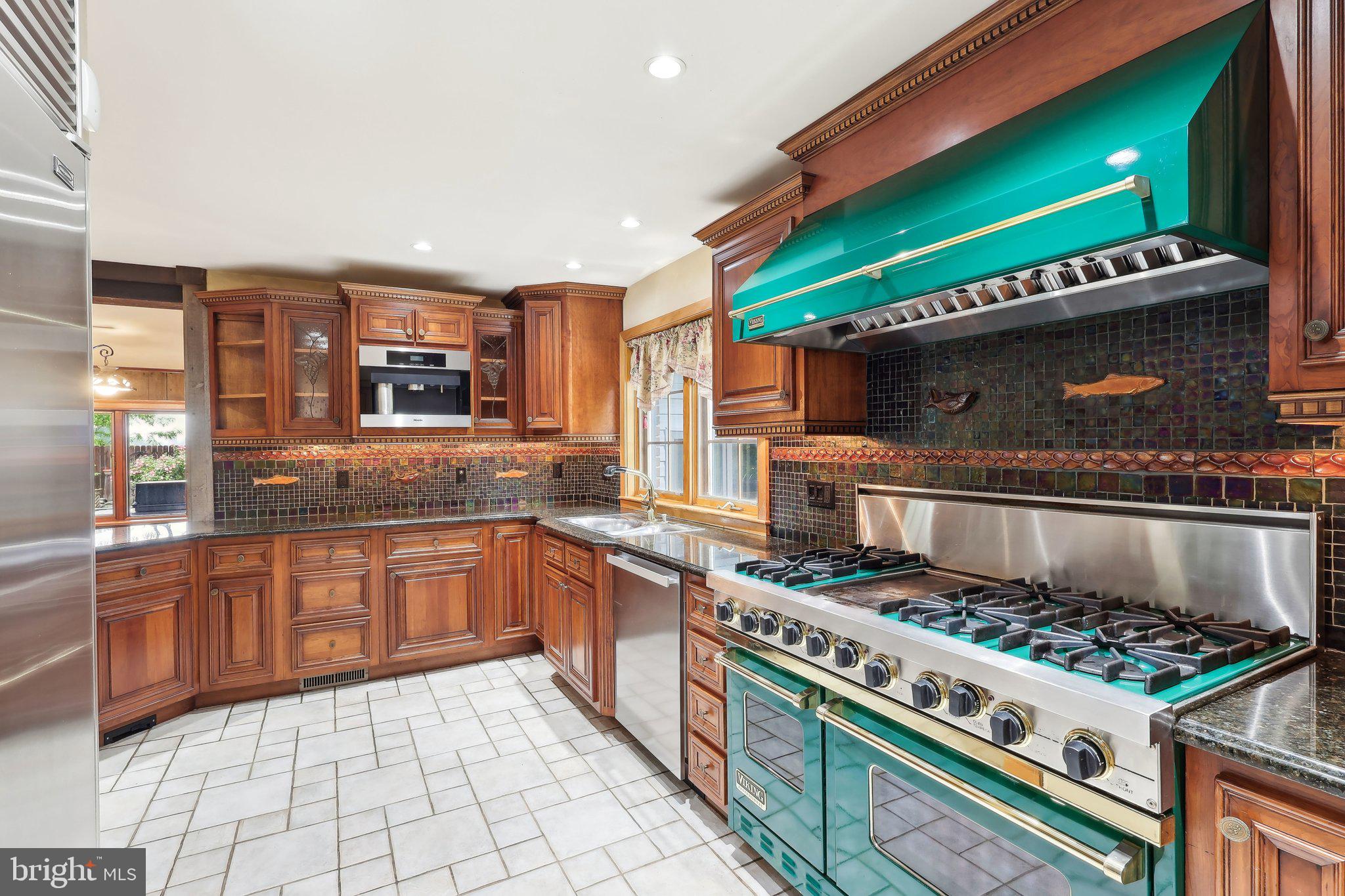 2619 New Falls Road Bristol, PA 19007 - Photo 7 of 69 Kitchen