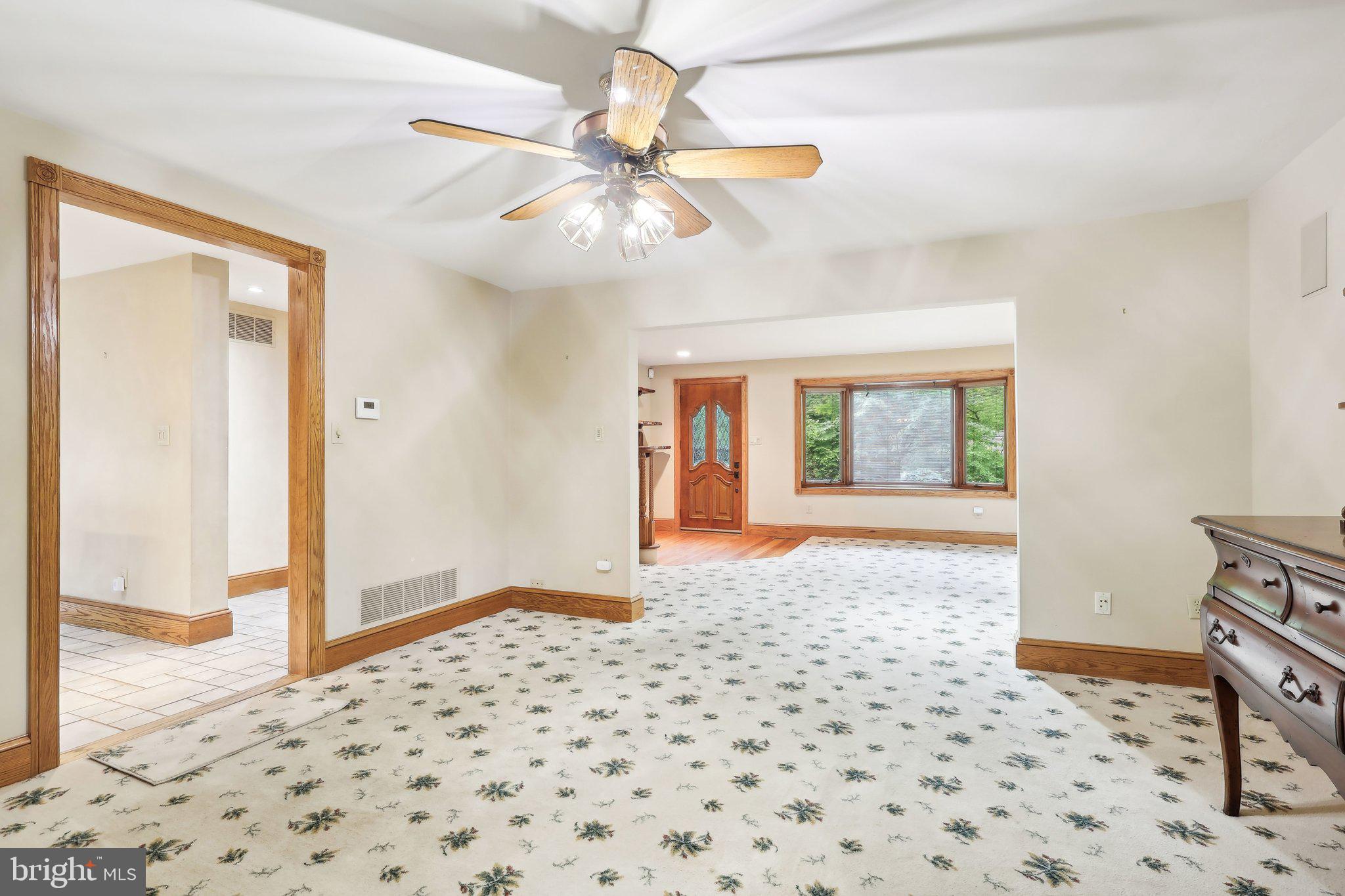 2619 New Falls Road Bristol, PA 19007 - Photo 8 of 69 Dining Room