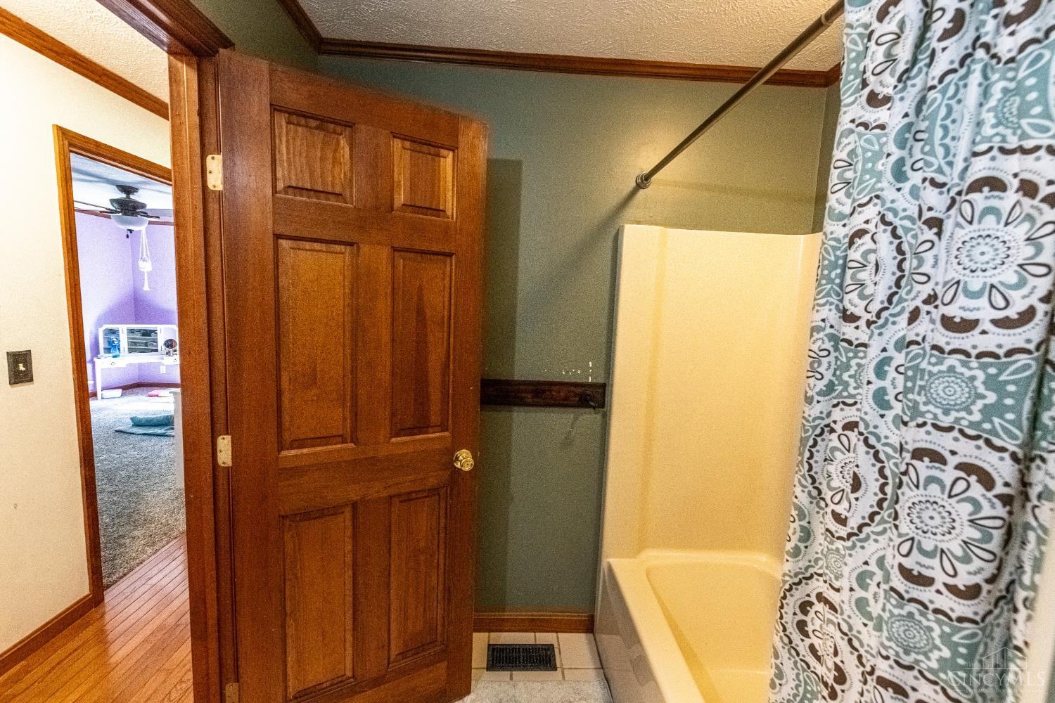 1281 Hiatt Road Clarksville, OH 45113 - Photo 14 of 42