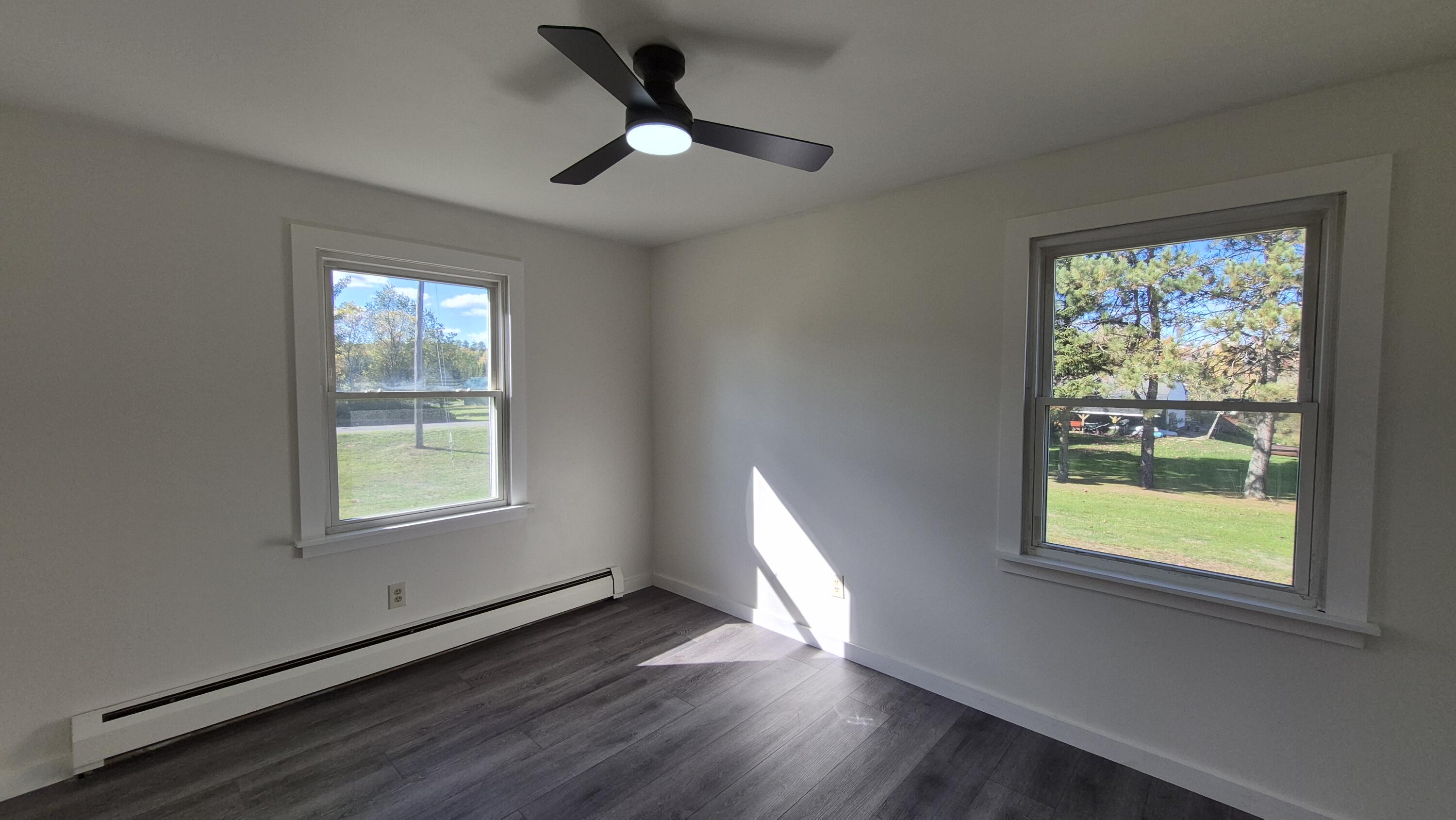 918 Waterville Road Skowhegan, ME 04976 - Photo 23 of 37 22 1st bedroom (2)