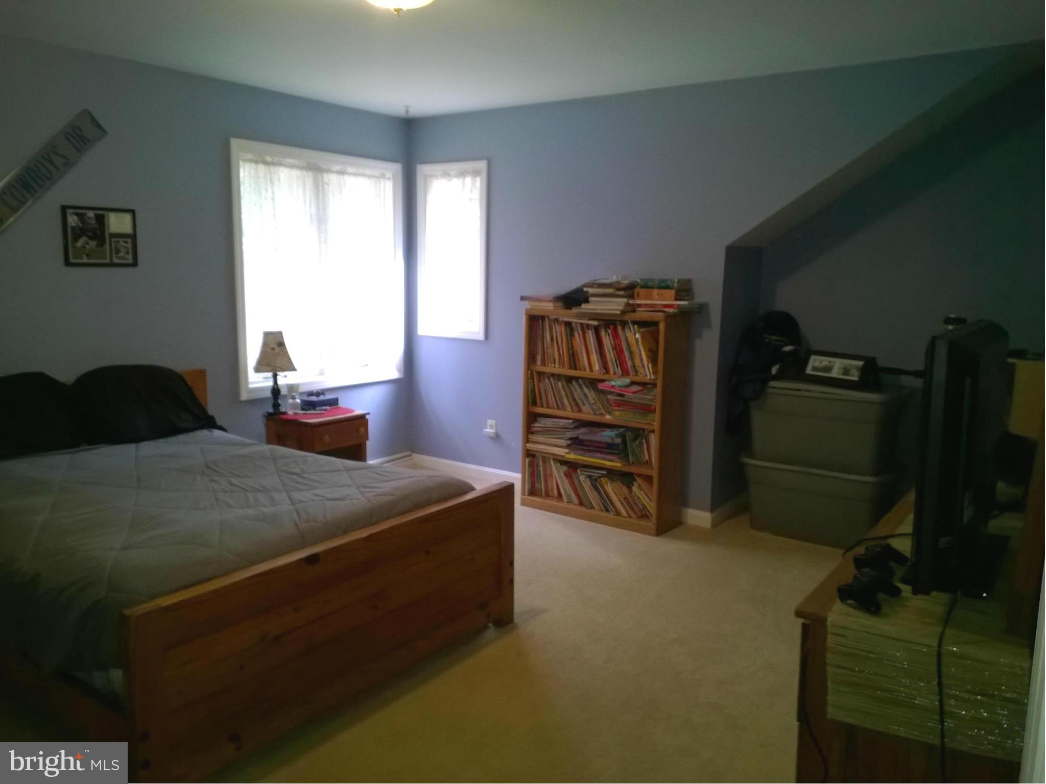 2011 Hughes Shop Road Westminster, MD 21158 - Photo 20 of 27 Bedroom