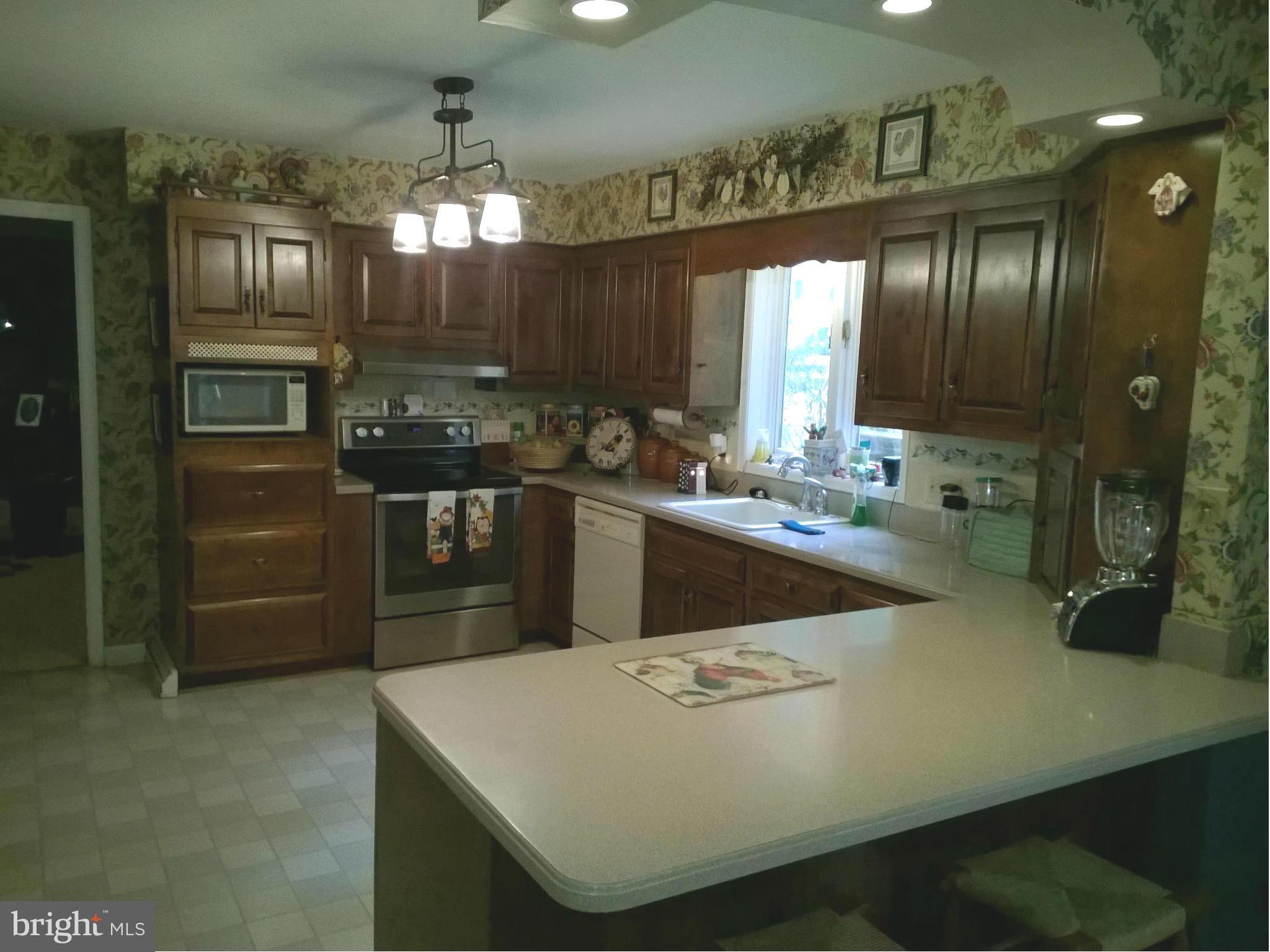 2011 Hughes Shop Road Westminster, MD 21158 - Photo 9 of 27 Kitchen