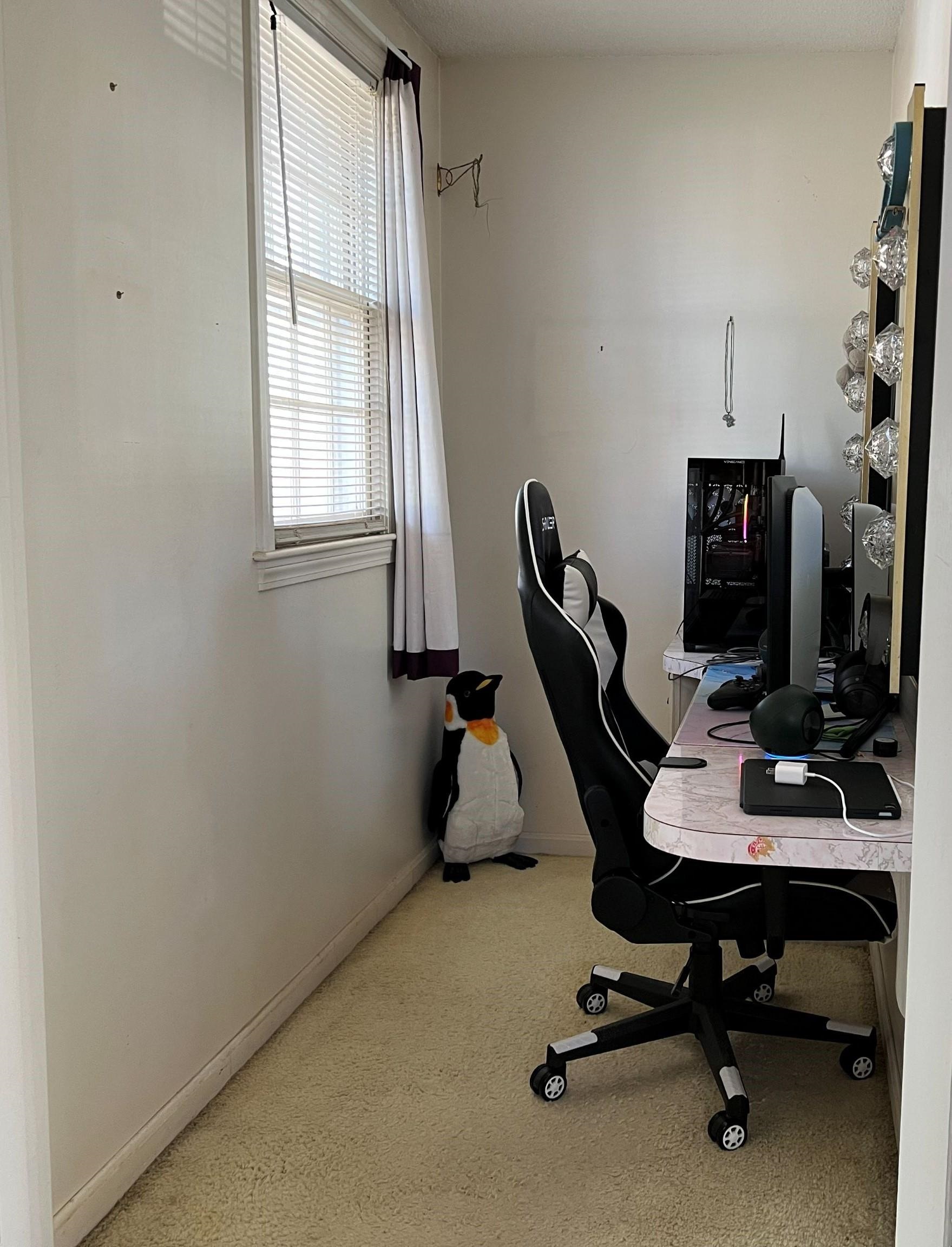 19 Dunloggin Road Nashua, NH 03063 - Photo 13 of 19