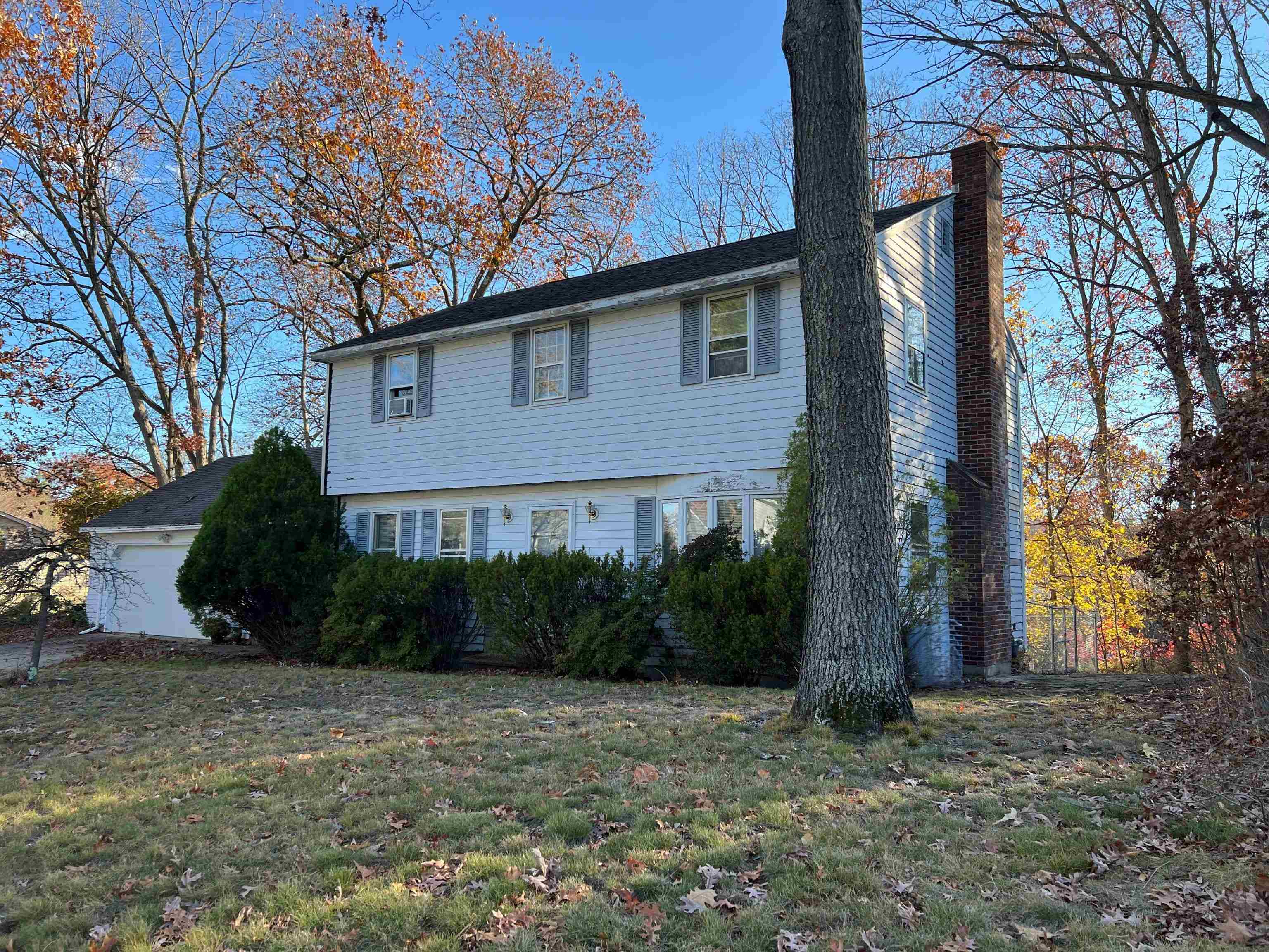 19 Dunloggin Road Nashua, NH 03063 - Photo 3 of 19