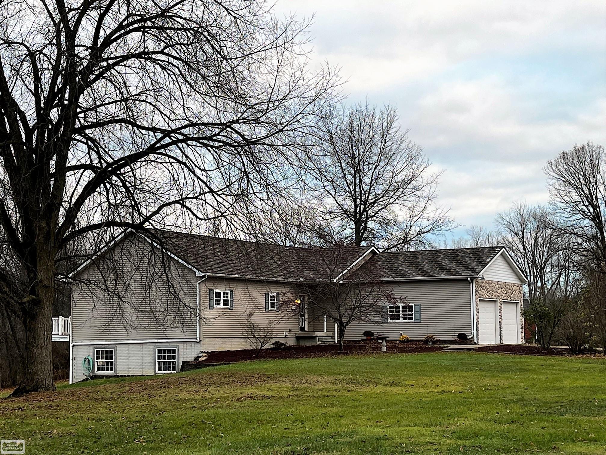 8917 Meisner Road Casco, MI 48064 - Photo 1 of 22 Look No Further