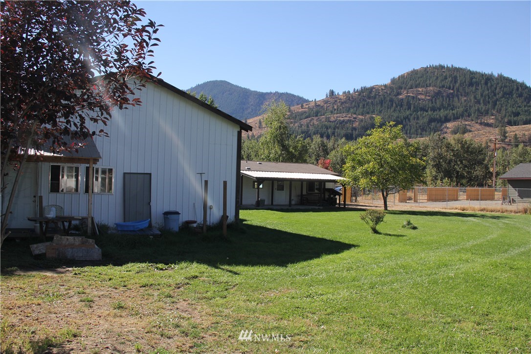 1008 Riverside Avenue Twisp, WA 98856 - Photo 6 of 22