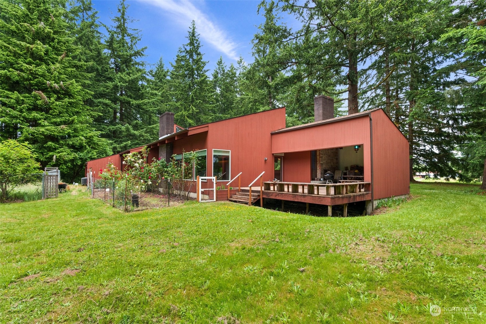 289 Kennicott Road Chehalis, WA 98532 - Photo 28 of 40 a view of a house with backyard porch and sitting area