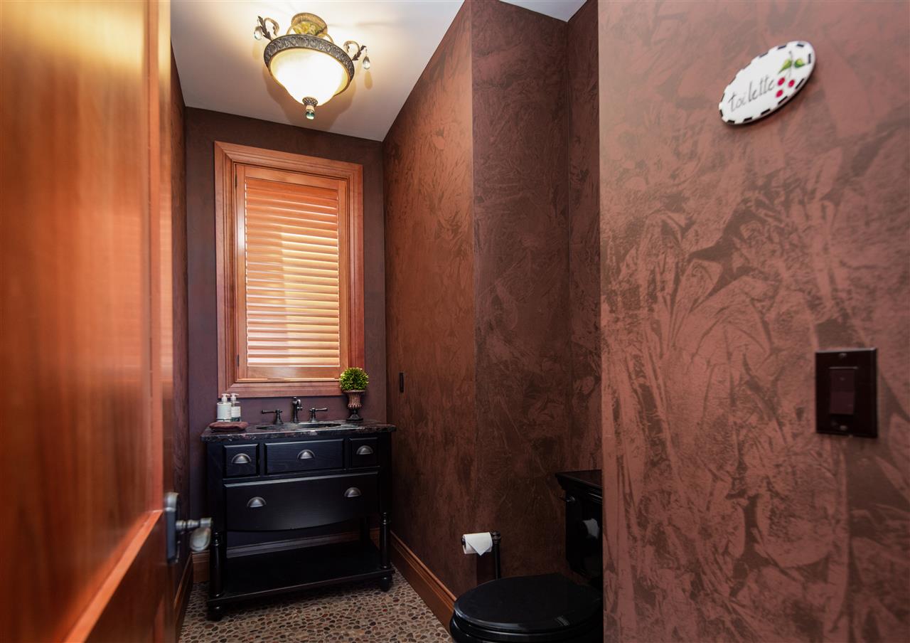 648 South Stony Point Road Suttons Bay, MI 49682 - Photo 37 of 61 1879427-36.JPG