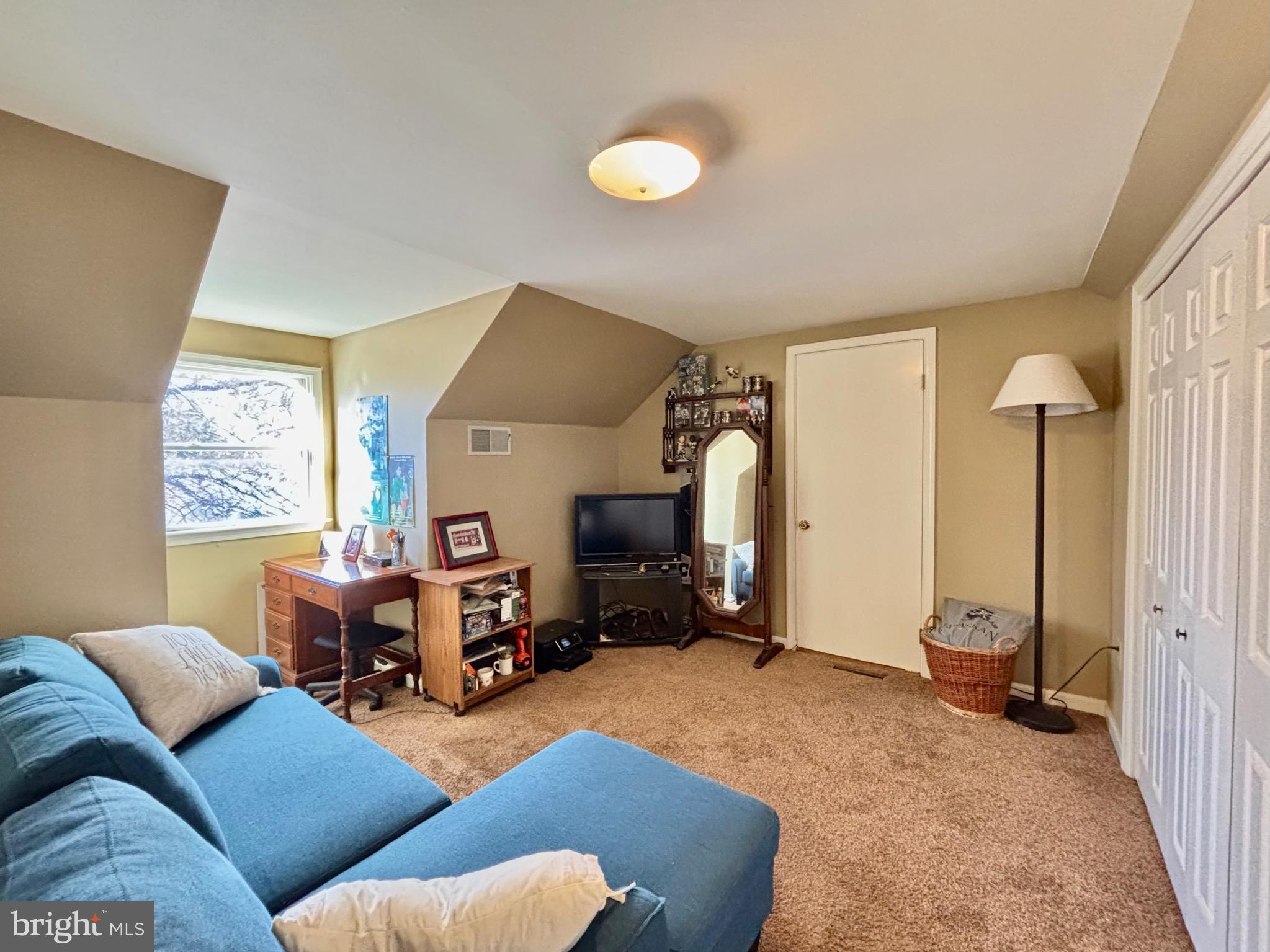 237 Skylark Road Lititz, PA 17543 - Photo 20 of 30 Bedroom 4