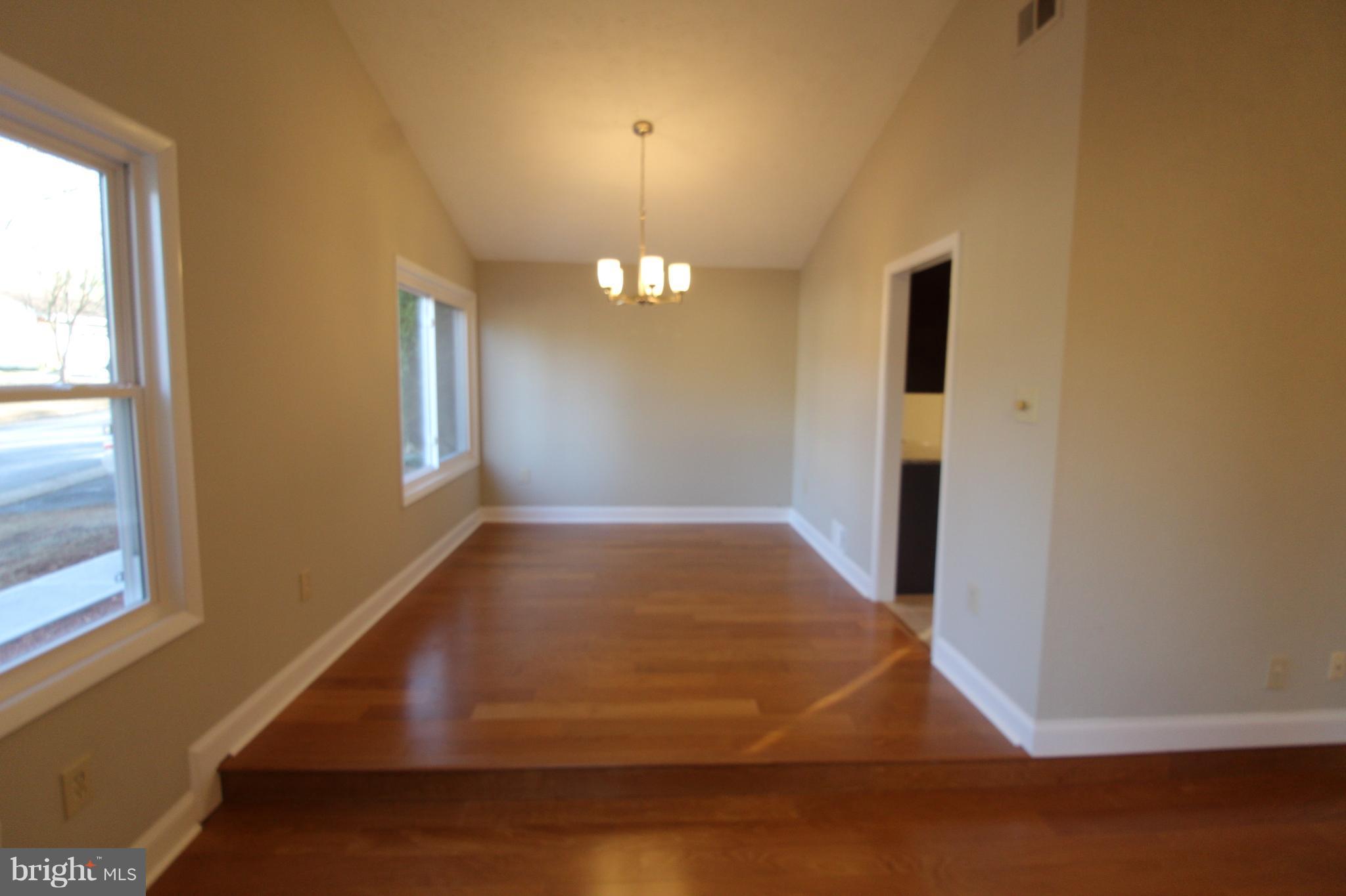 3 Greencastle Road Sterling, VA 20164 - Photo 17 of 23 Dining Room