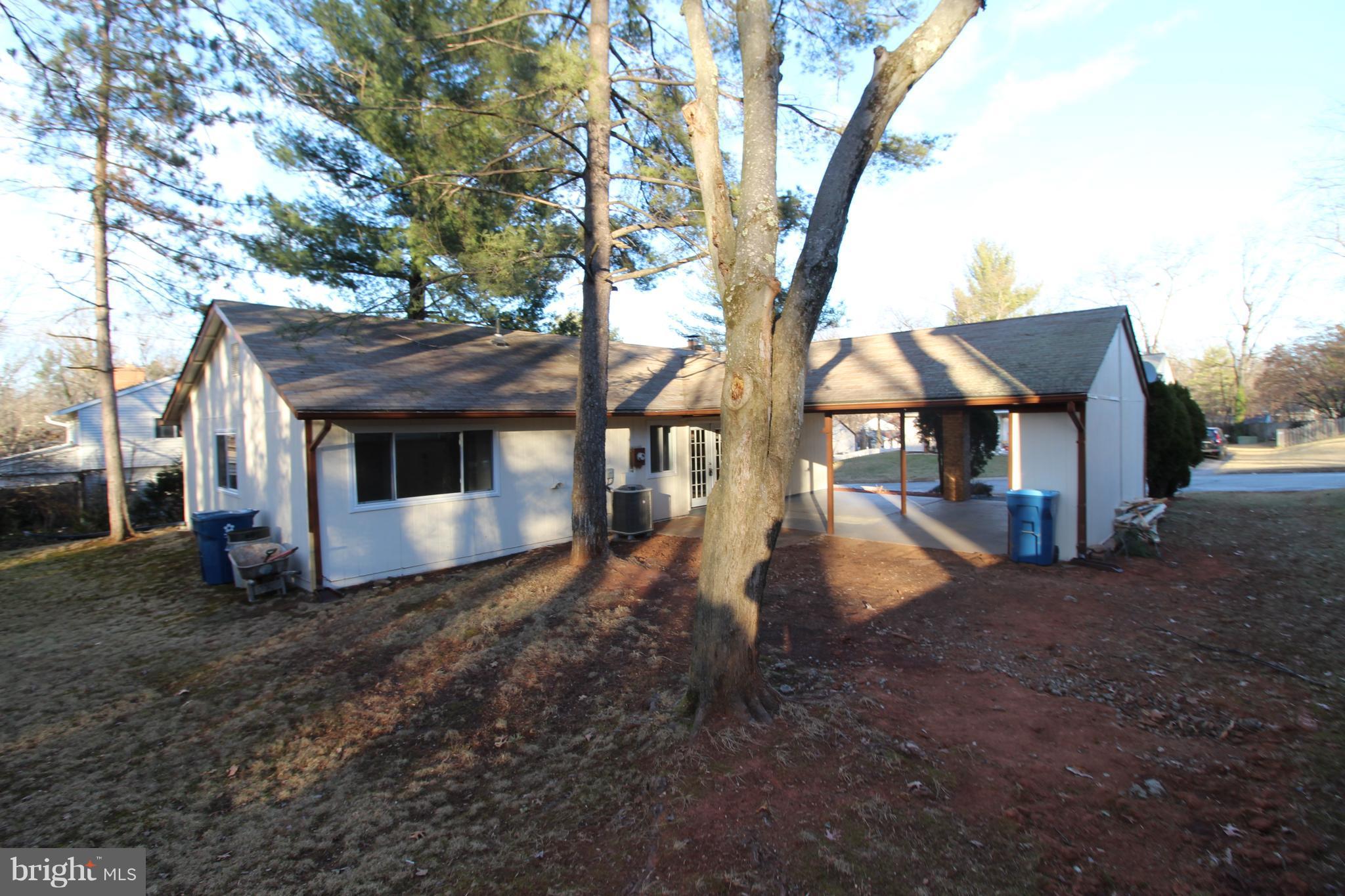 3 Greencastle Road Sterling, VA 20164 - Photo 4 of 23 Exterior (Rear)