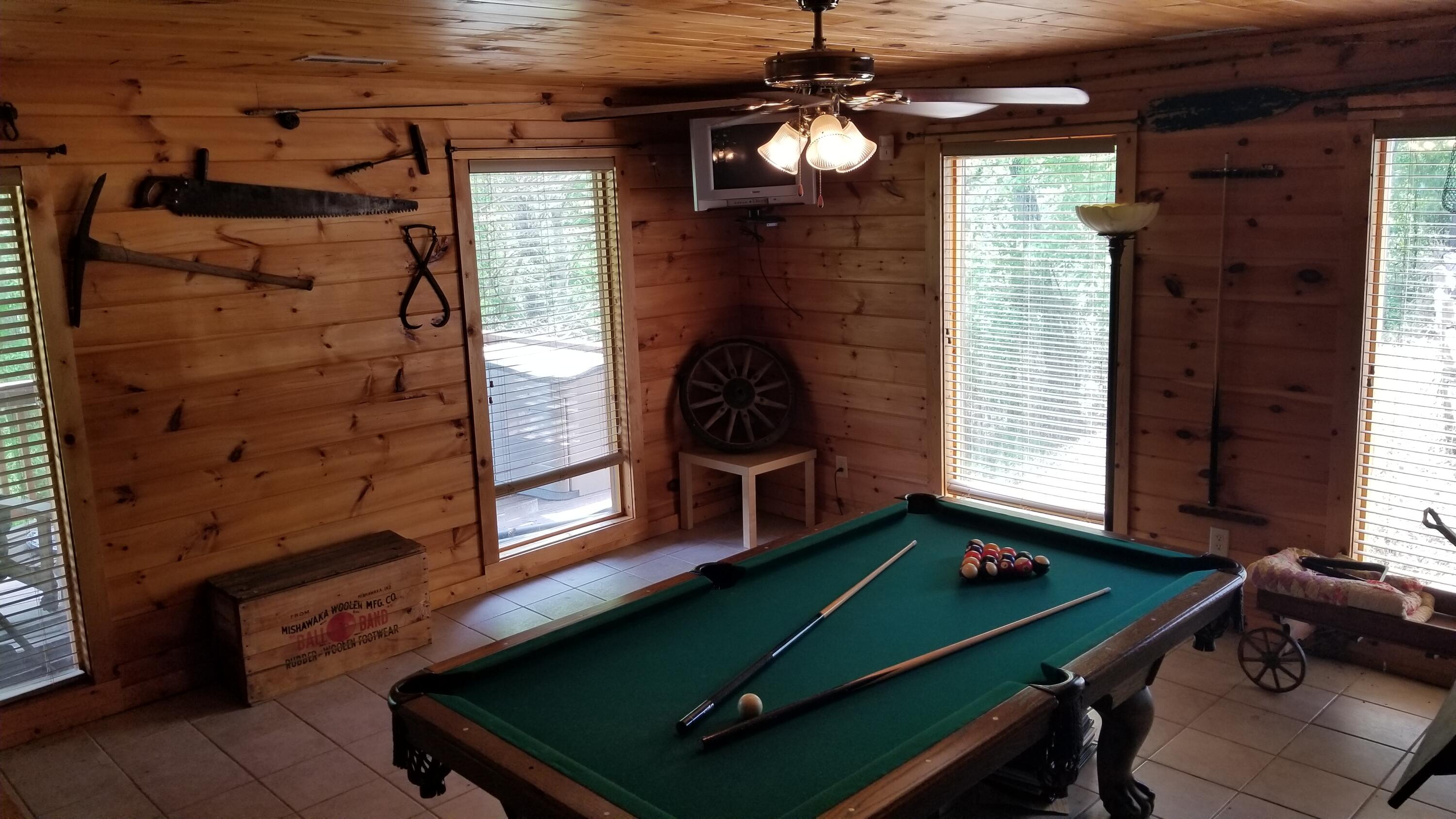 2010 Bluff Mountain Road Sevierville, TN 37876 - Photo 13 of 40 20210428_140400