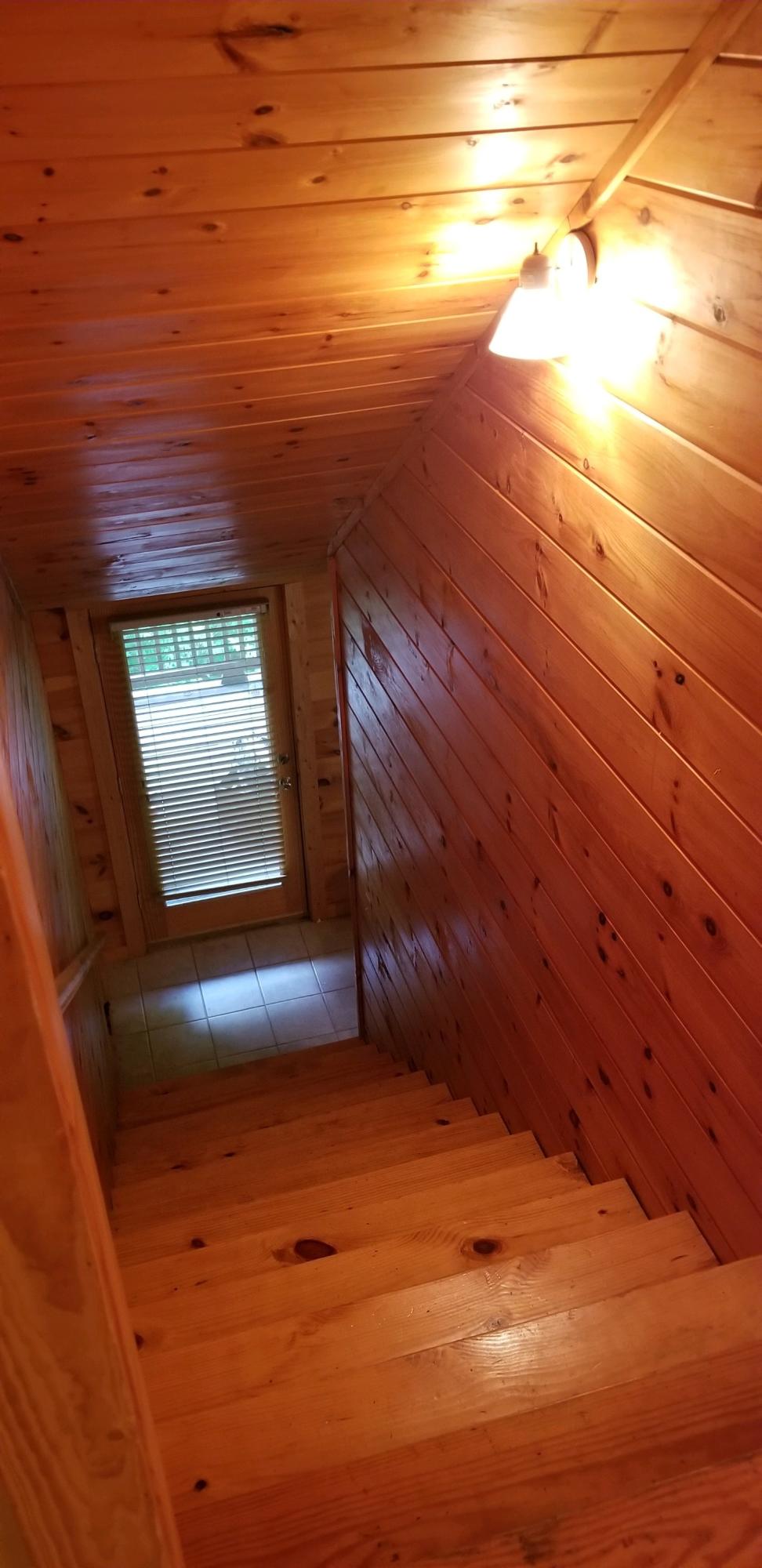 2010 Bluff Mountain Road Sevierville, TN 37876 - Photo 21 of 40 20210513_191015