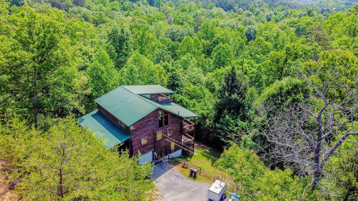 2010 Bluff Mountain Road Sevierville, TN 37876 - Photo 28 of 40 20210521202448718247000000-o