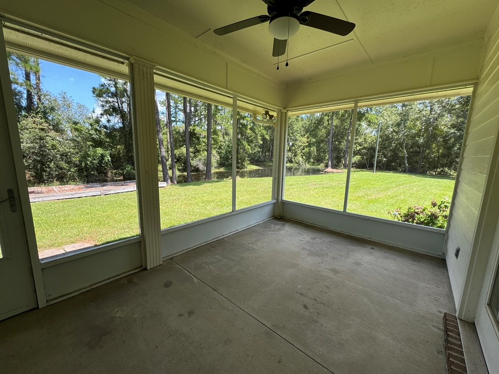 1676 Ridgecrest Street Valdosta, GA 31601 - Photo 33 of 34 Gallery Image 33