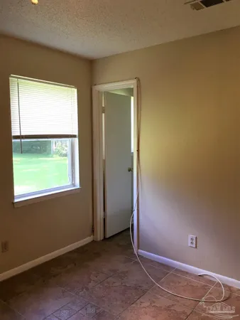 $1,300 | 1028 Woodbury Place, Cantonment, FL 32533