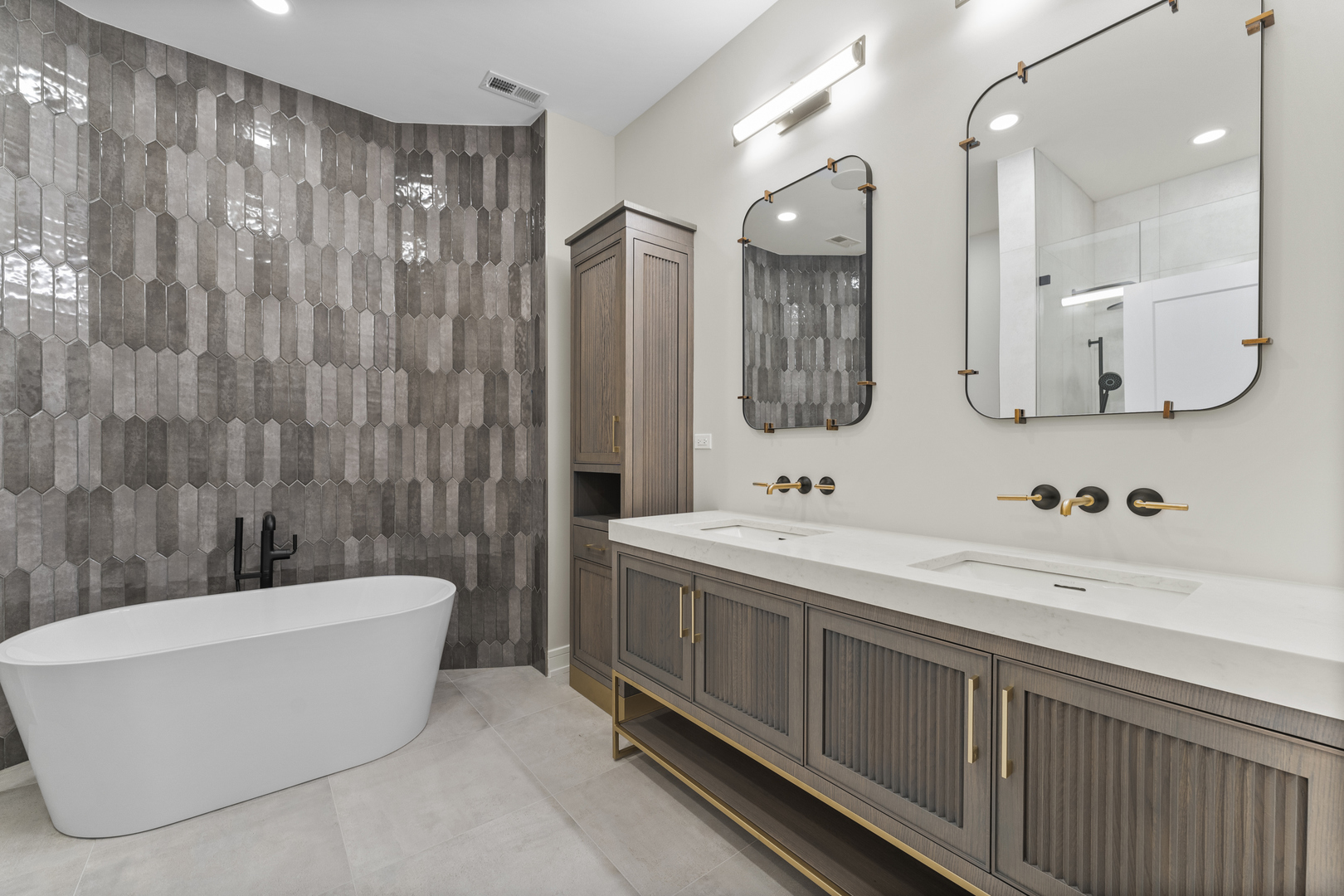 1519 West Addison Street Chicago, IL 60613 - Photo 19 of 46 Gallery Image 19