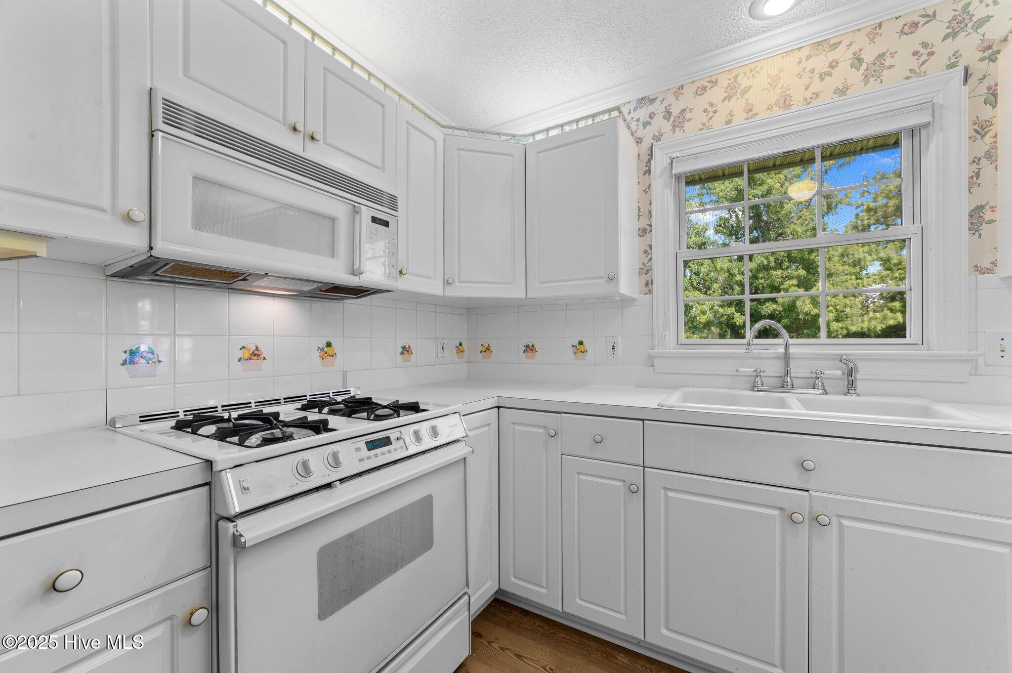 4199 Whichard Road Greenville, NC 27834 - Photo 30 of 50 30-web-or-mls-LHV_8863
