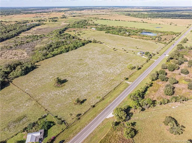 a view of an ocean beach