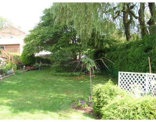 90 Gainsville Road Dedham, MA 02026 - Photo 4 of 15 Gallery Image 4
