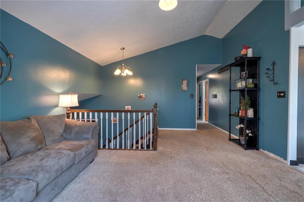 222 Leaning Tree Road Greenwood, IN 46142 - Photo 7 of 39 Gallery Image 7