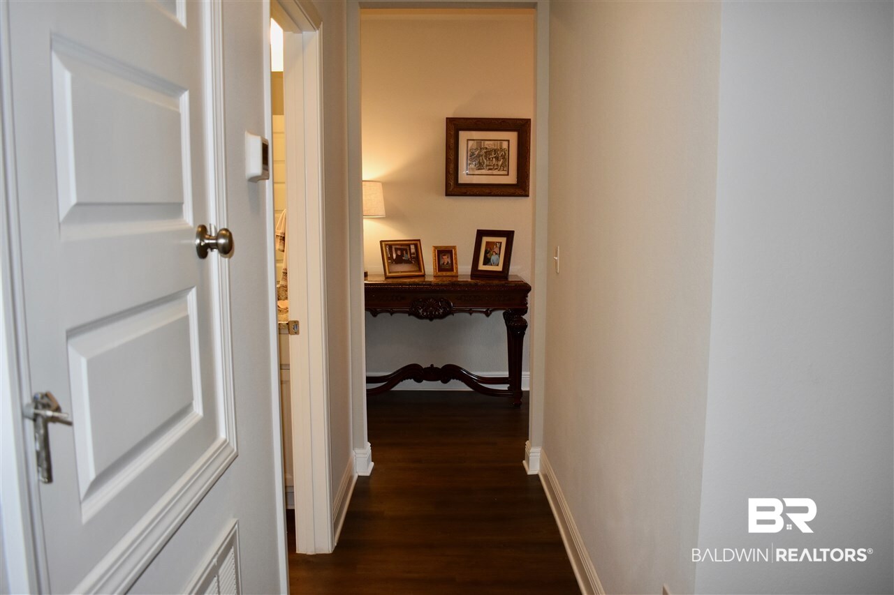 636 Harahan Lane Foley, AL 36535 - Photo 27 of 40 Hallway