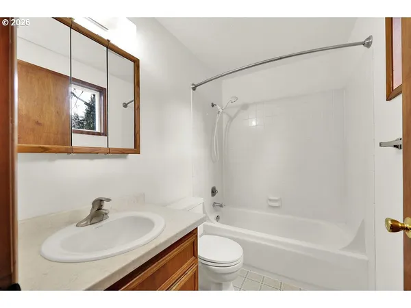 $535,000 | 25122 Cheney Drive, Veneta, OR 97487